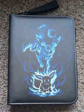 Umbreon And Eevee Zippered Pokemon Card Binder